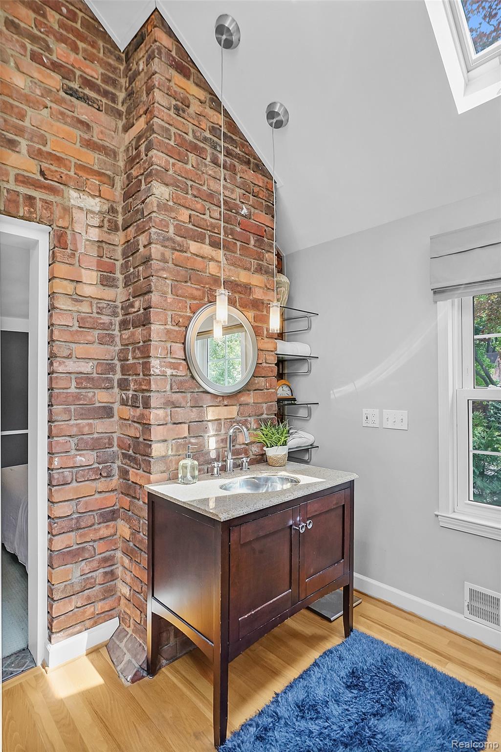 Dearborn City, Michigan 48124, United States, 3 Bedrooms Bedrooms, ,4 BathroomsBathrooms,Residential,Pending,182720