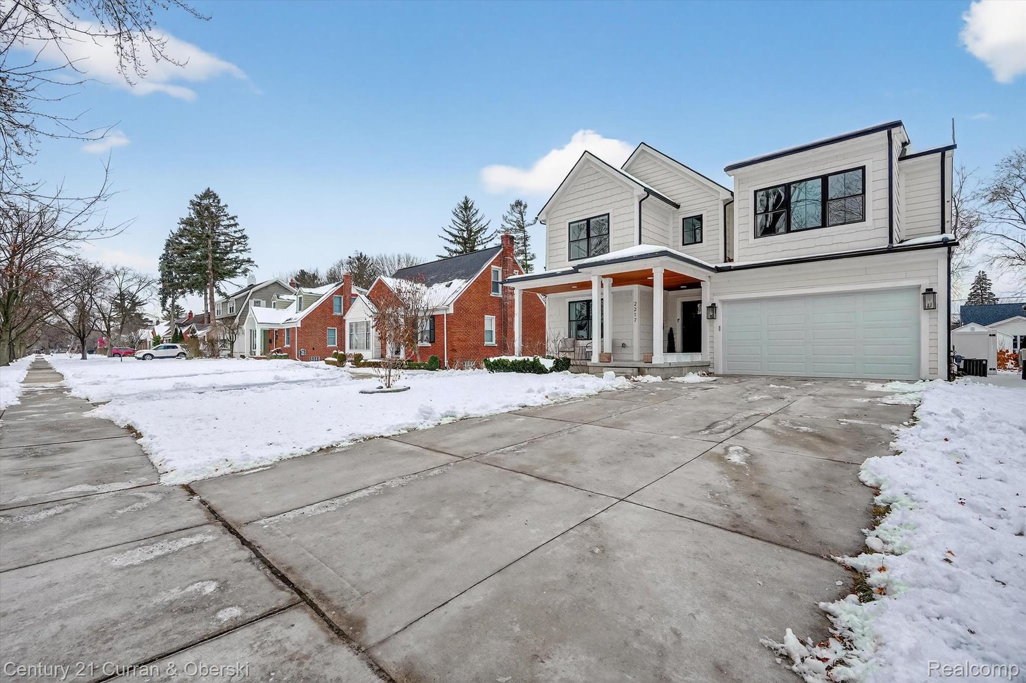 2217 N Wilson Avenue