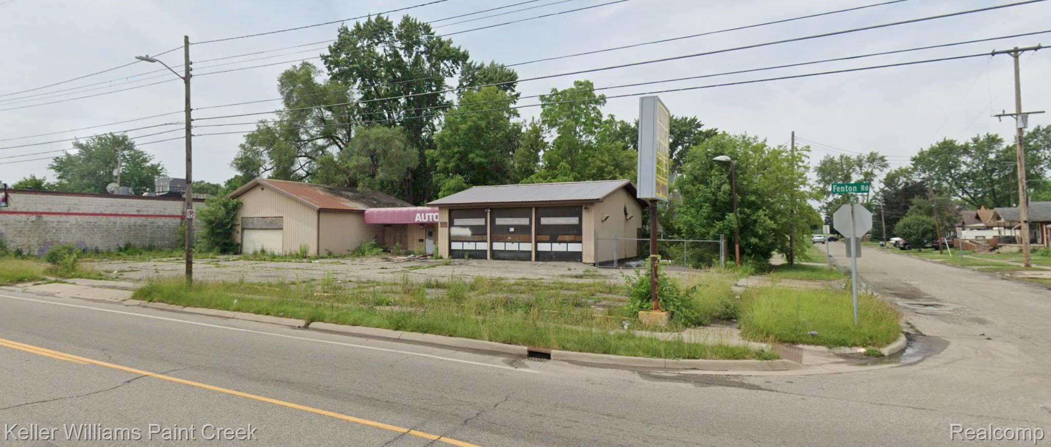3004 Fenton Road