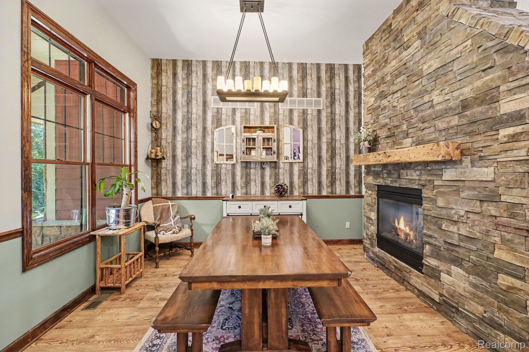 2250 E Coon Lake Trail