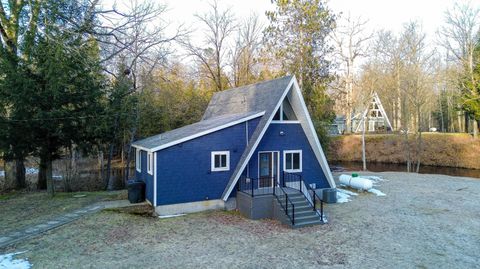 8104 E Anthony Road Logan Township MI 49402