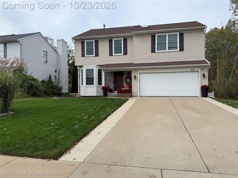 1815 Andover Boulevard Hartland Township MI 48843