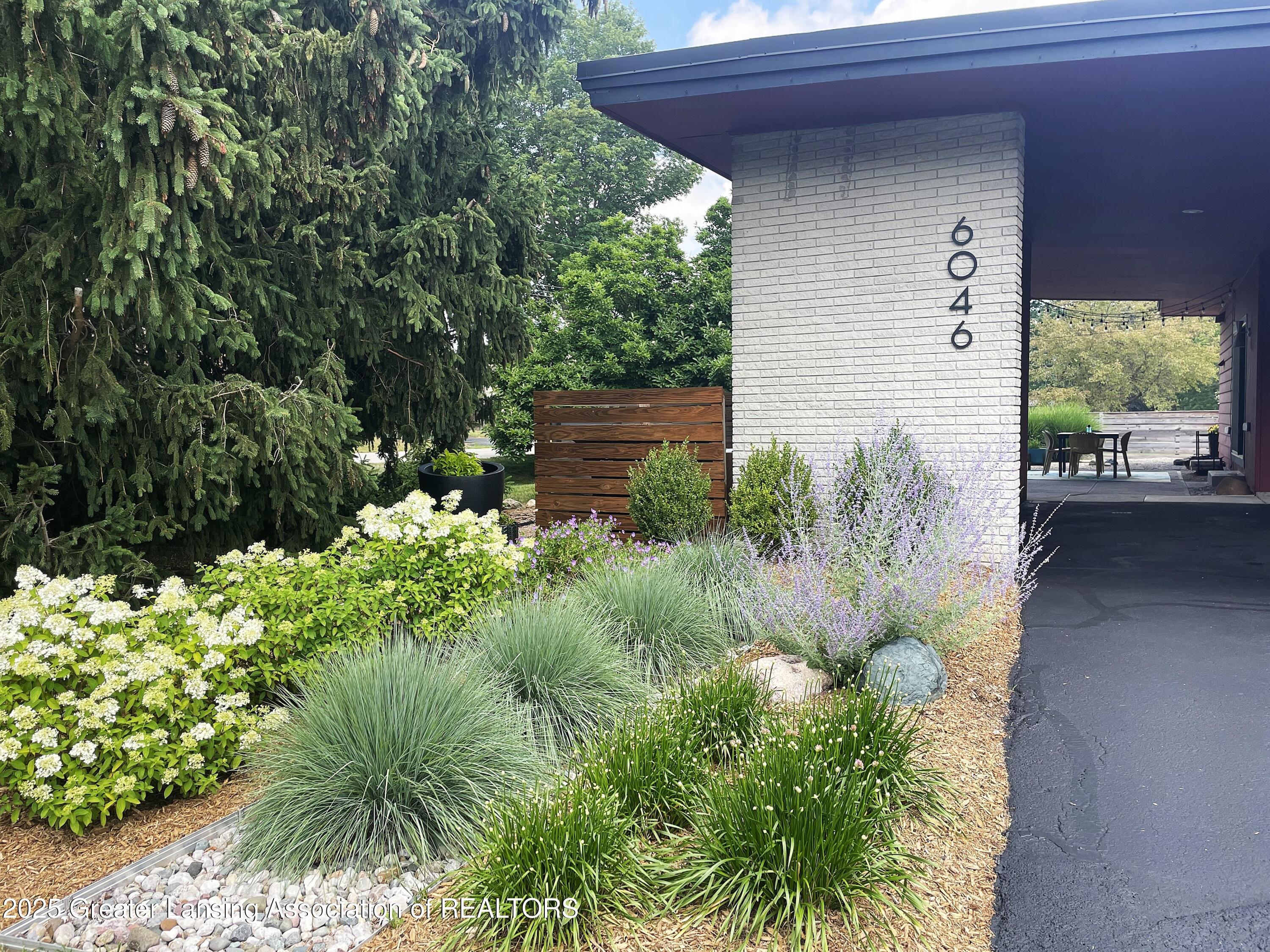 Meridian Charter Township, Michigan 48823, United States, 3 Bedrooms Bedrooms, ,2 BathroomsBathrooms,Residential,Coming Soon,177600