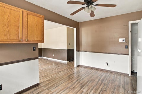 Tiny photo for 2314 Kentucky Avenue, Flint City, MI 48506 (MLS # 20261082421)