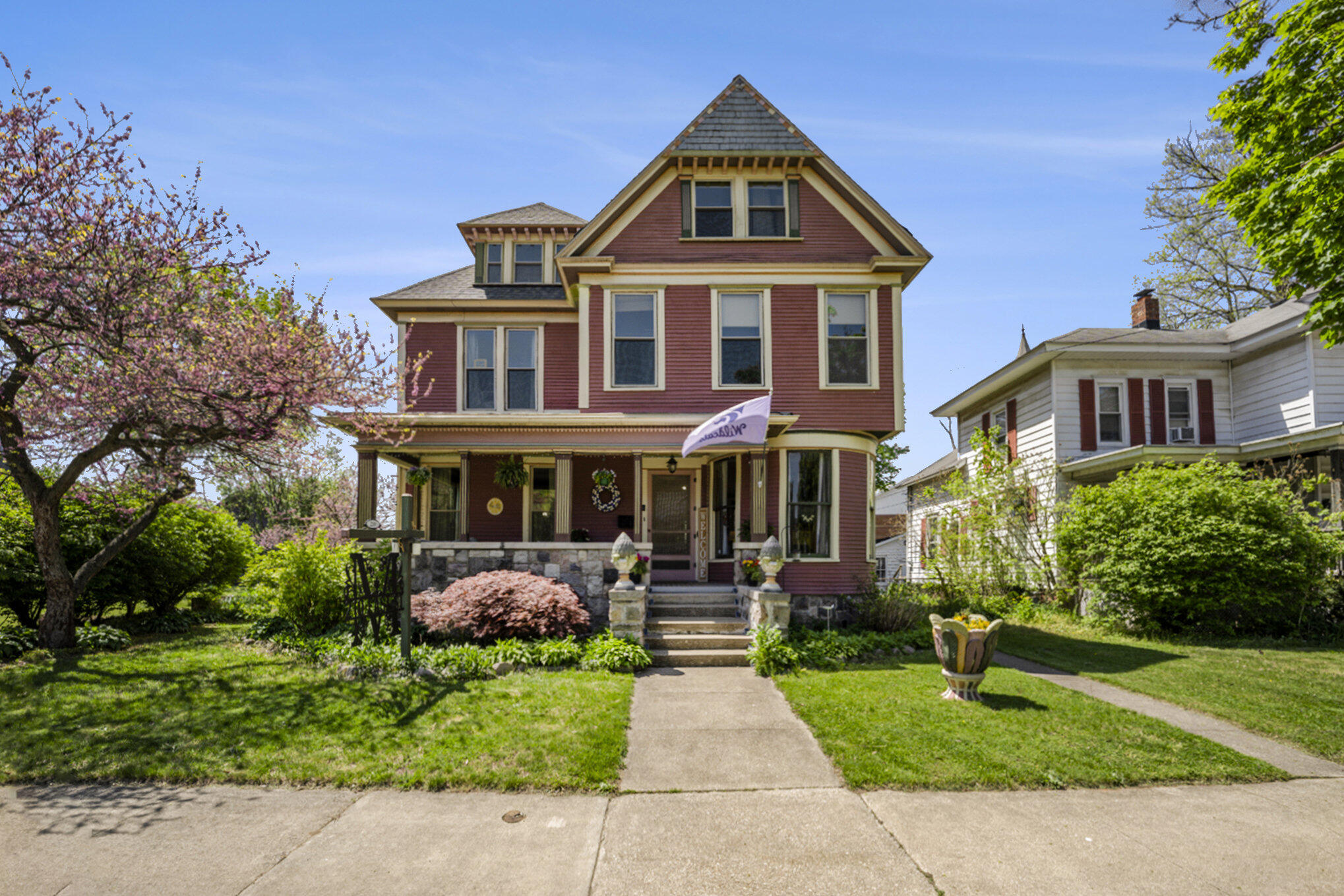 210 East Street