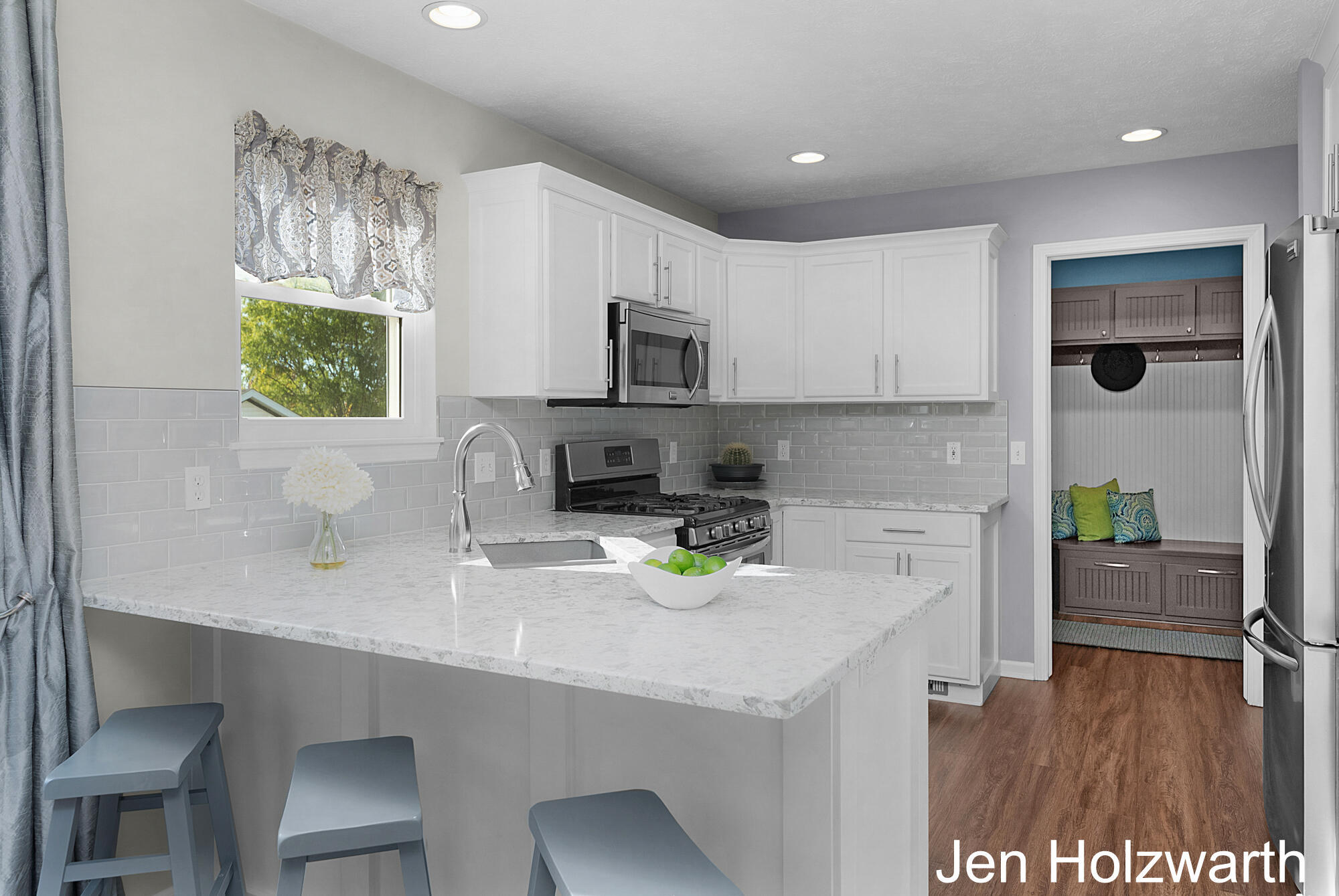 3080 Sun Chase Avenue