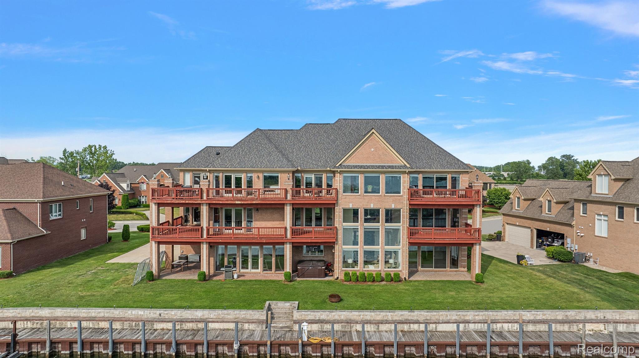 18 SAND BAR Lane
