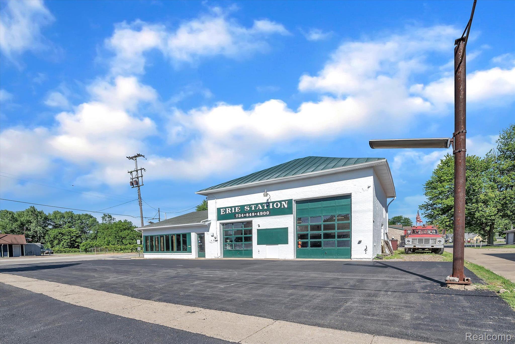 9771 S DIXIE Highway