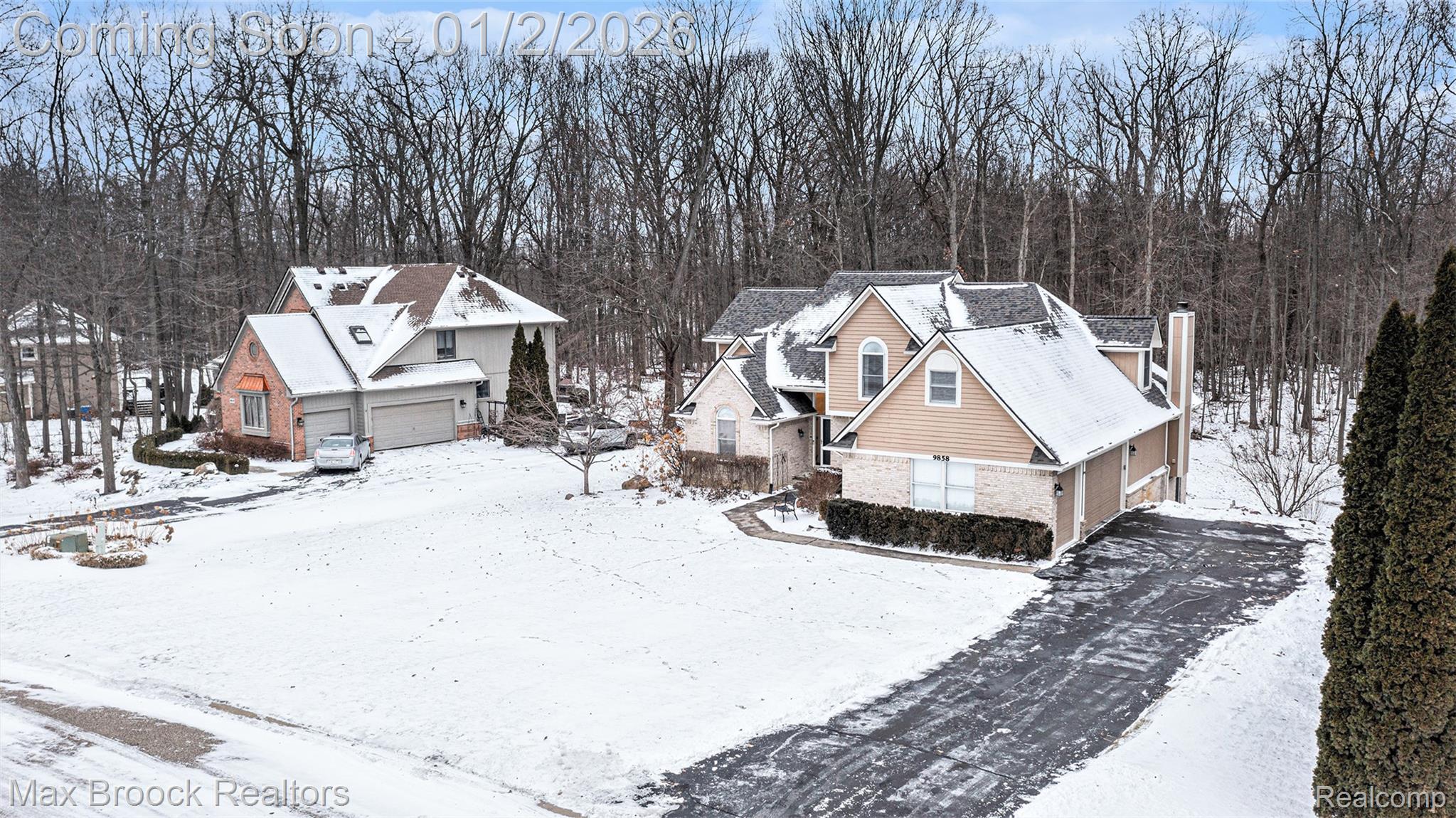 9858 Forest Ridge Drive