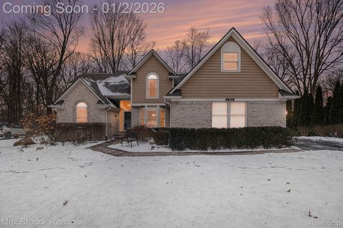 9858 Forest Ridge Drive Springfield Charter Township MI 48348