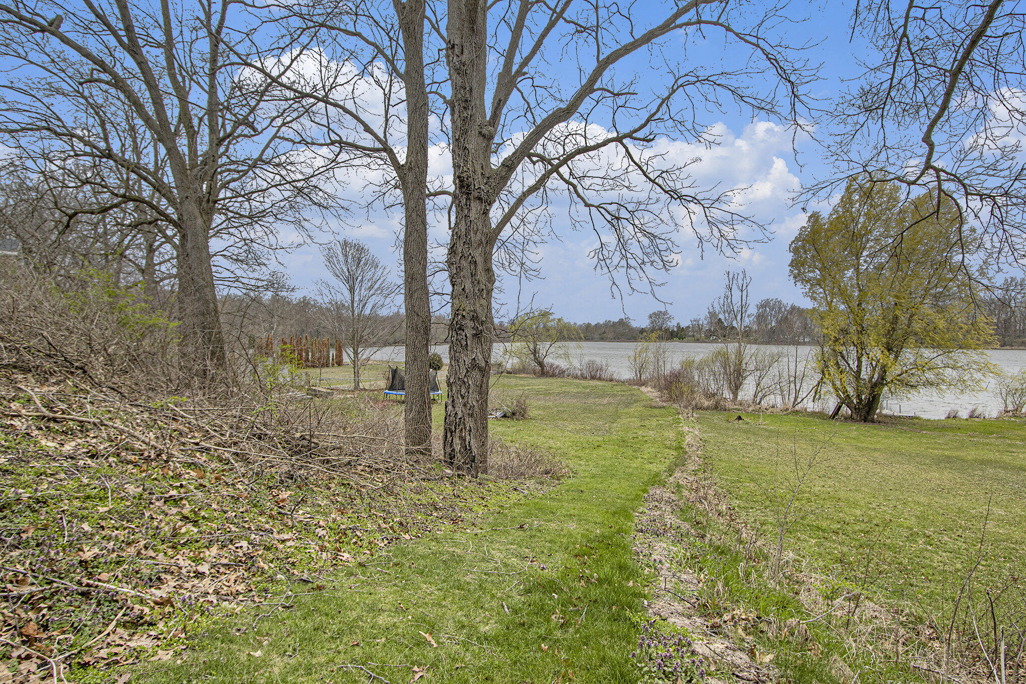 33290 Oak Leaf Trail