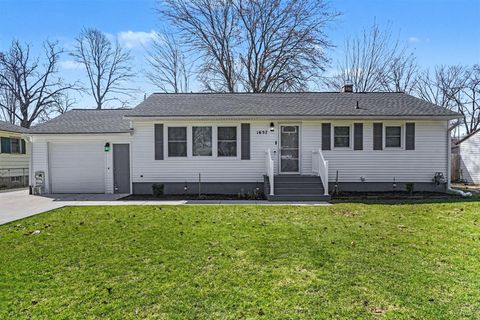 1657 Leif Avenue Norton Shores City MI 49441