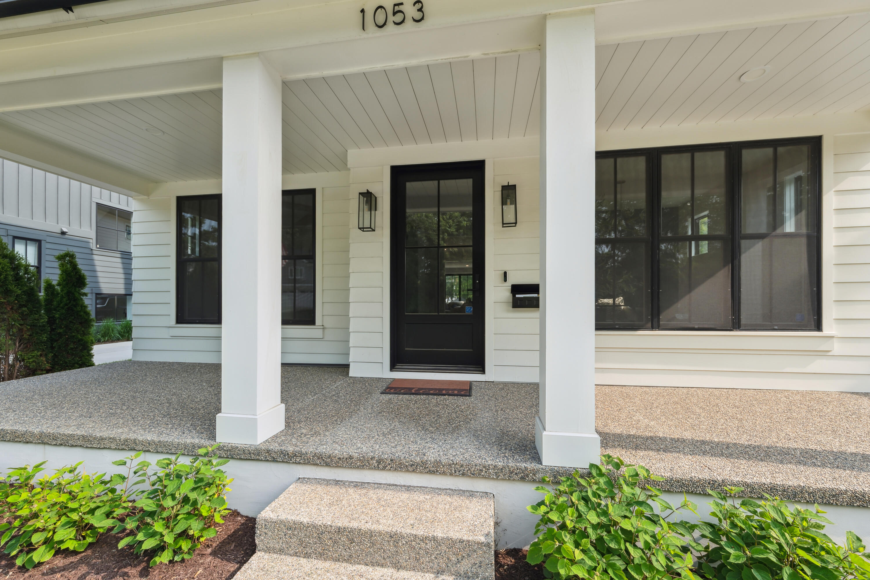 1053 Canterbury Street