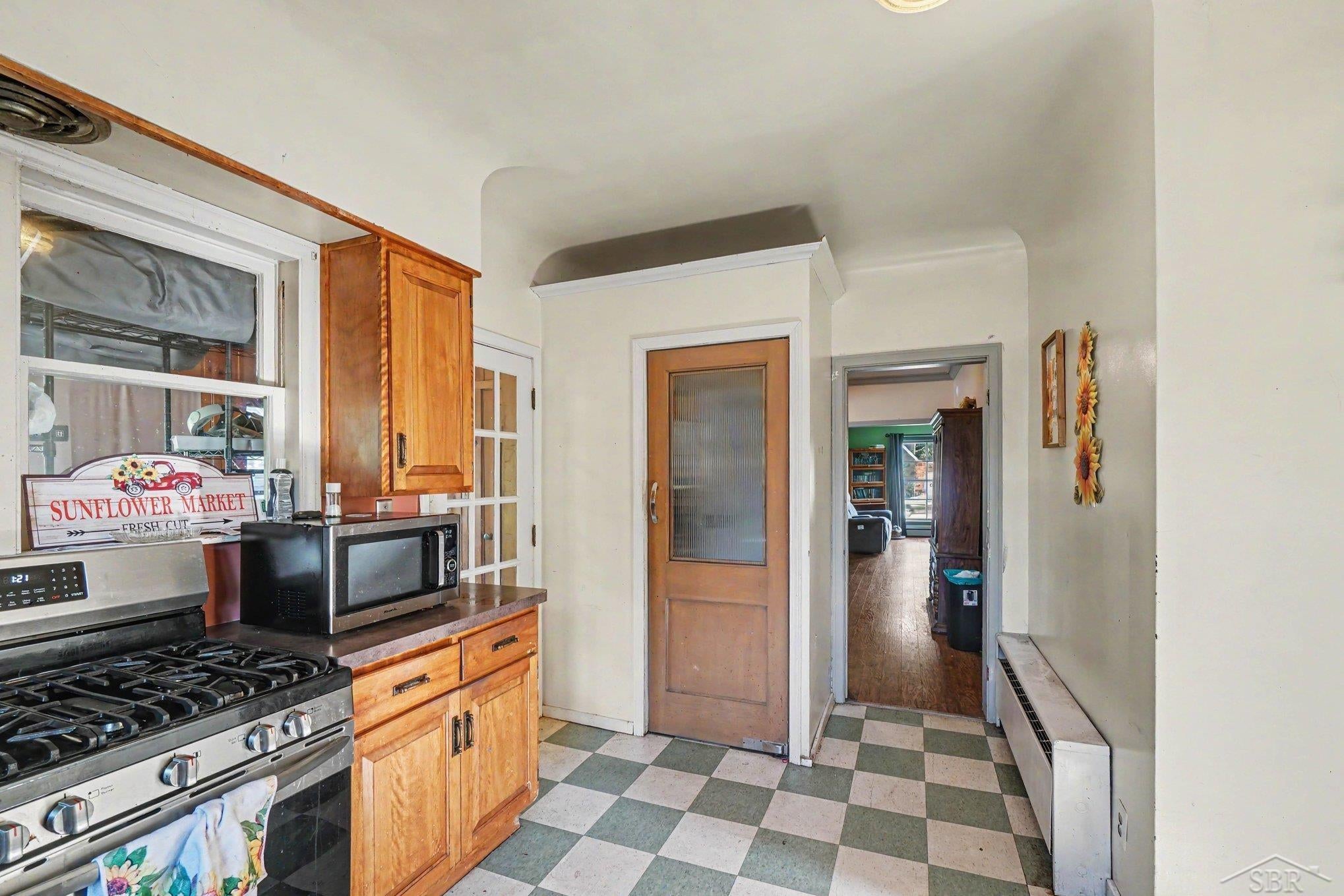 526 E Cedar Street