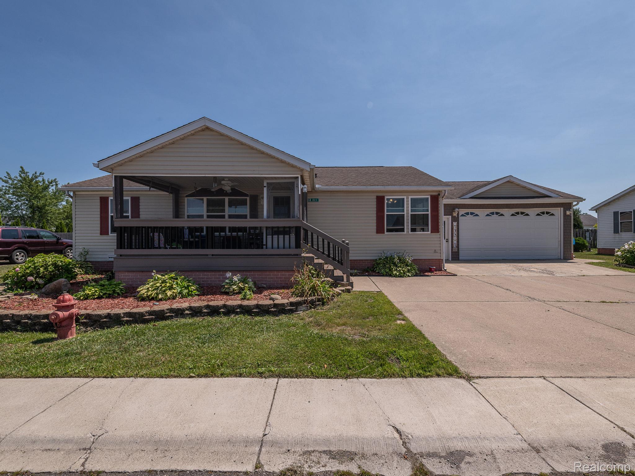 815 Jacobs Landing