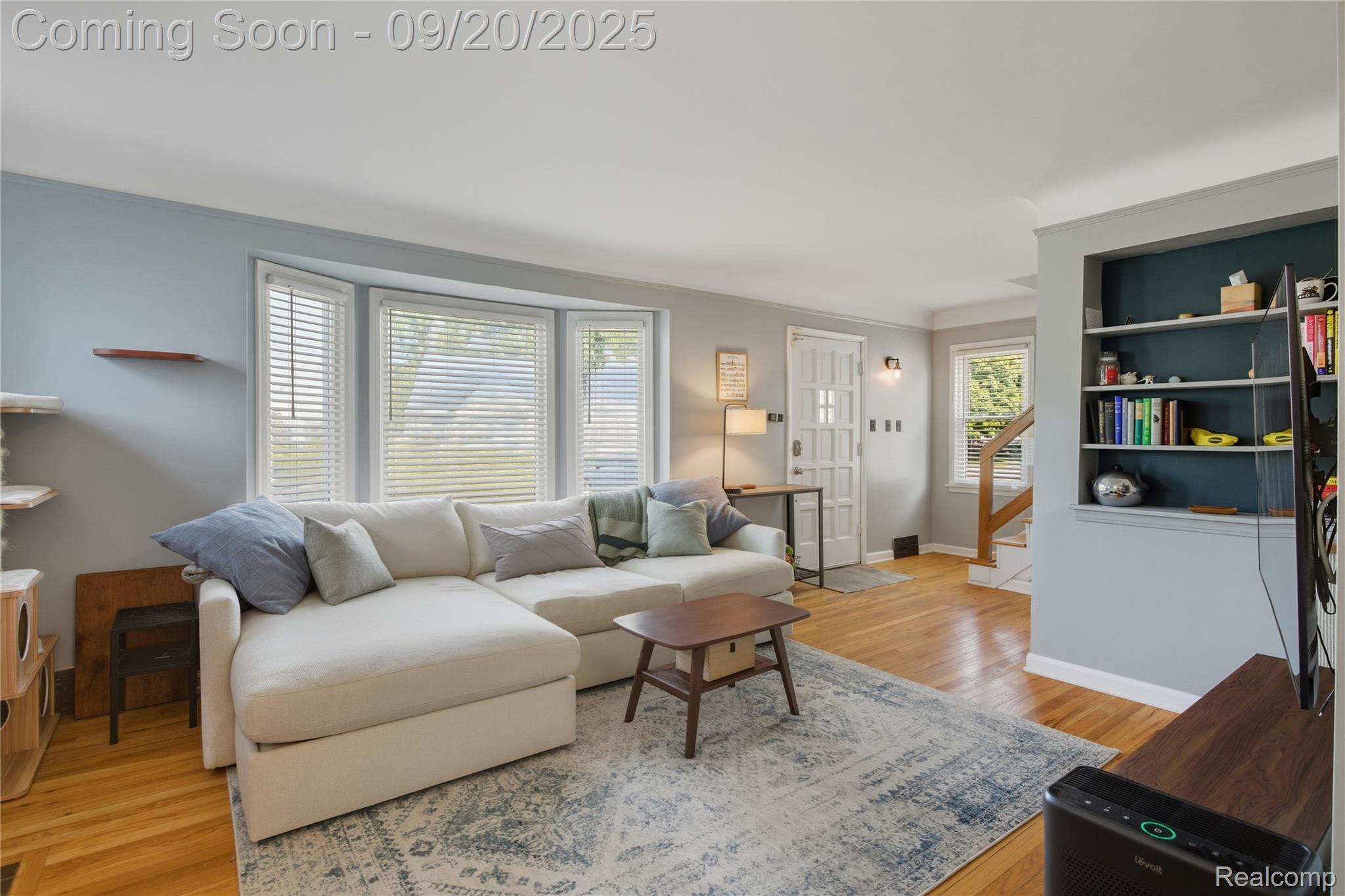 1059 Columbia Road