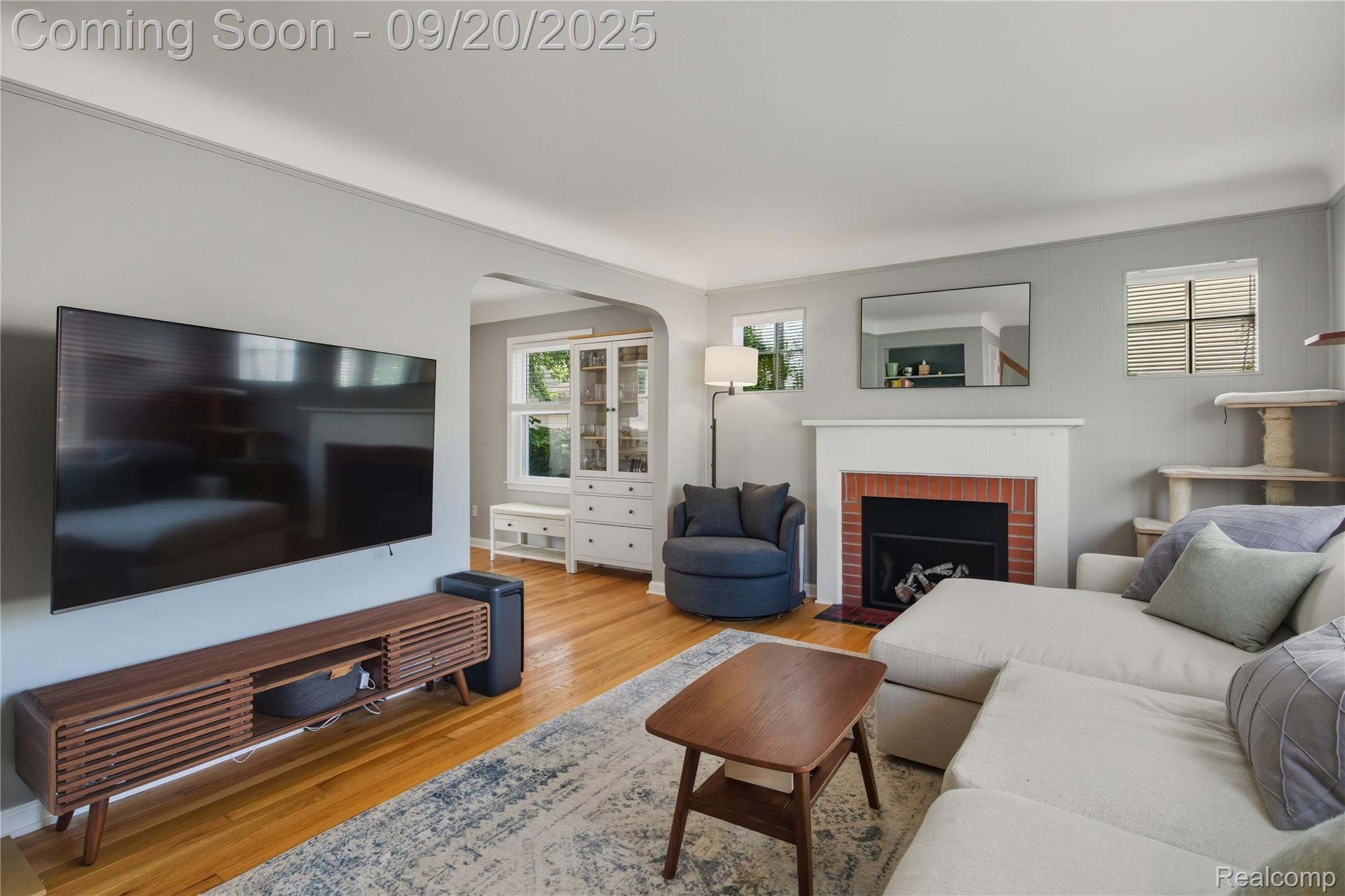 1059 Columbia Road
