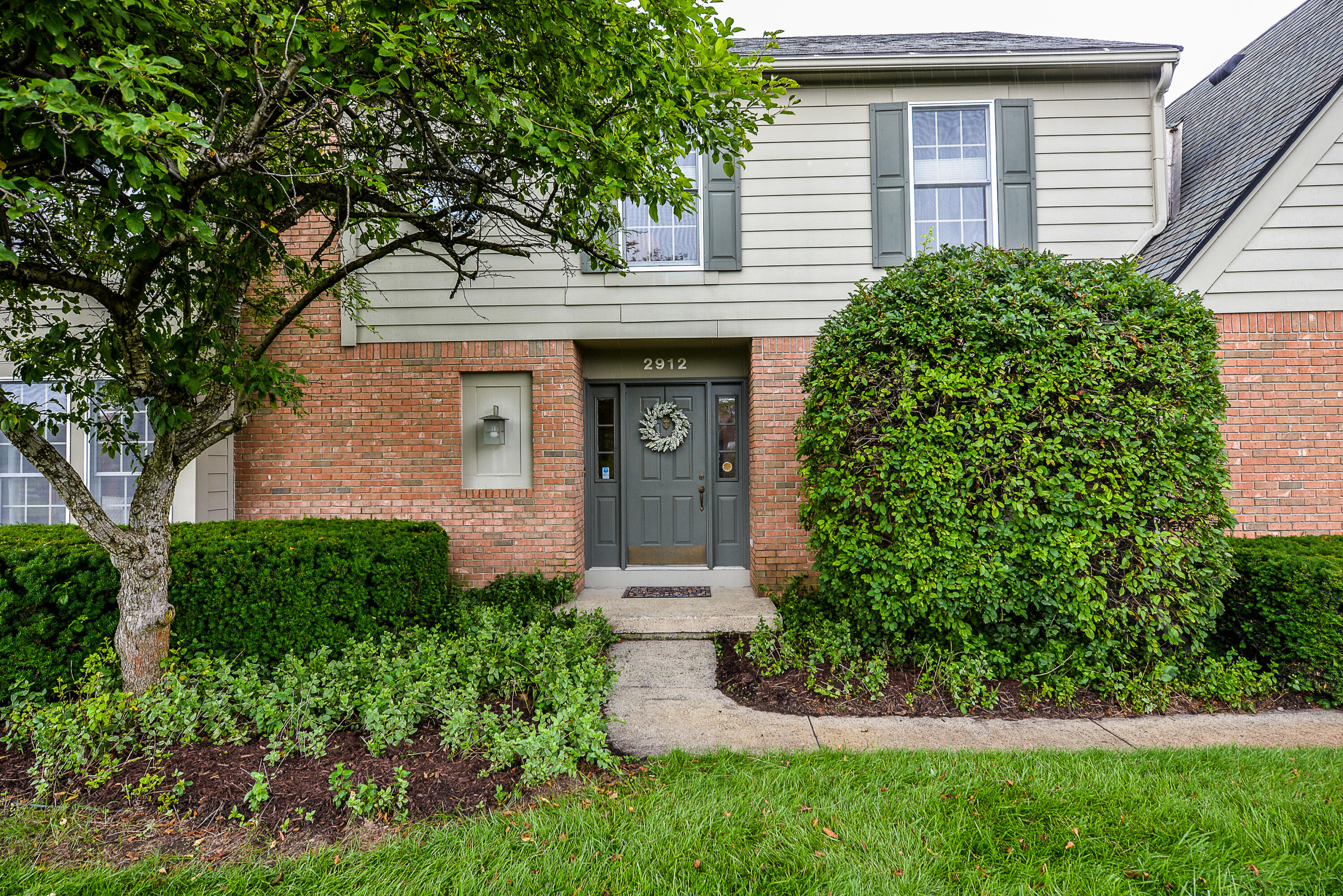 2912 Robal Court