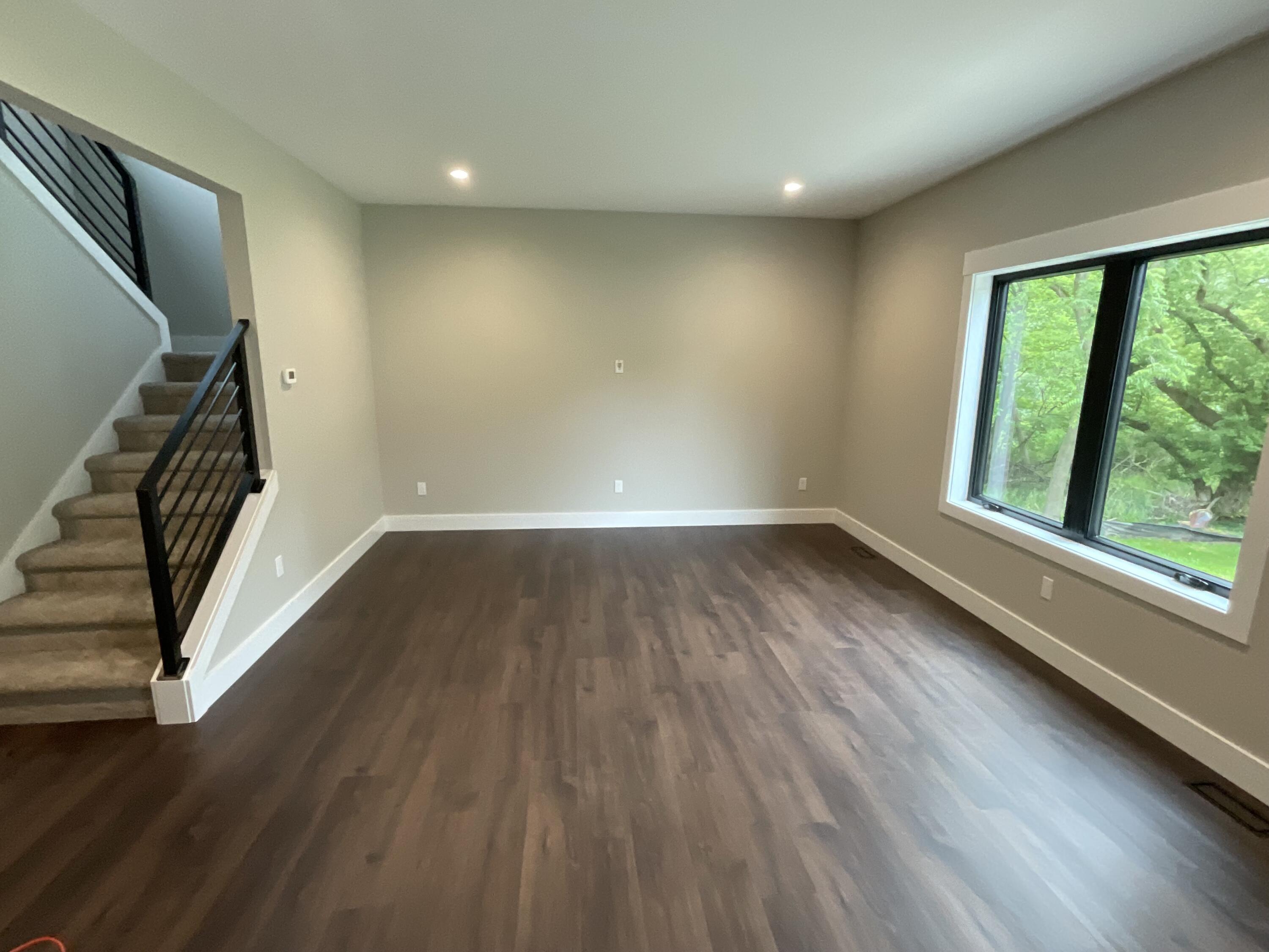 1418 Blue Star Highway