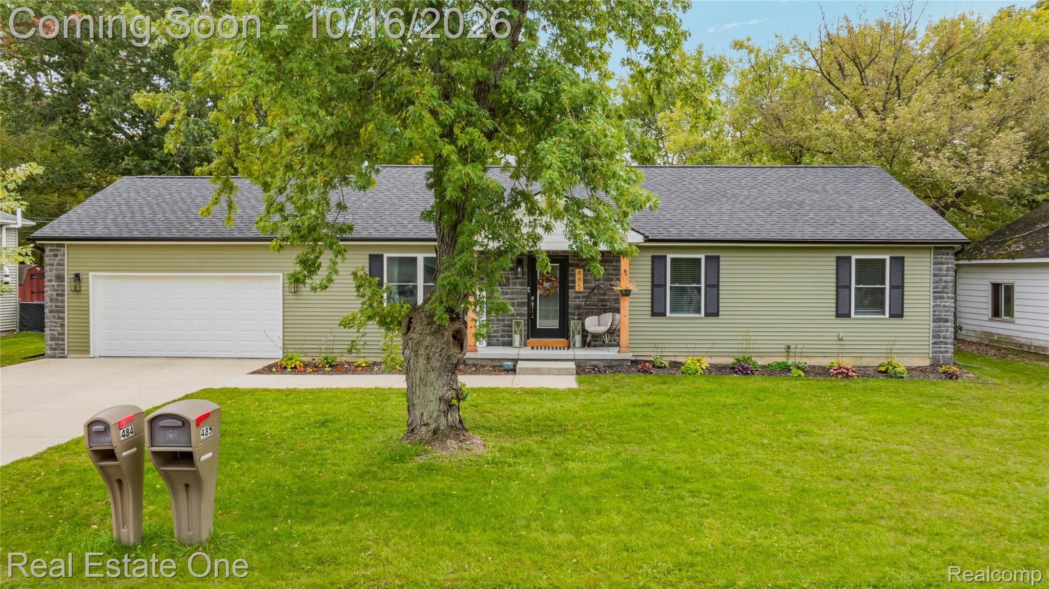 485 W Beechdale Street W