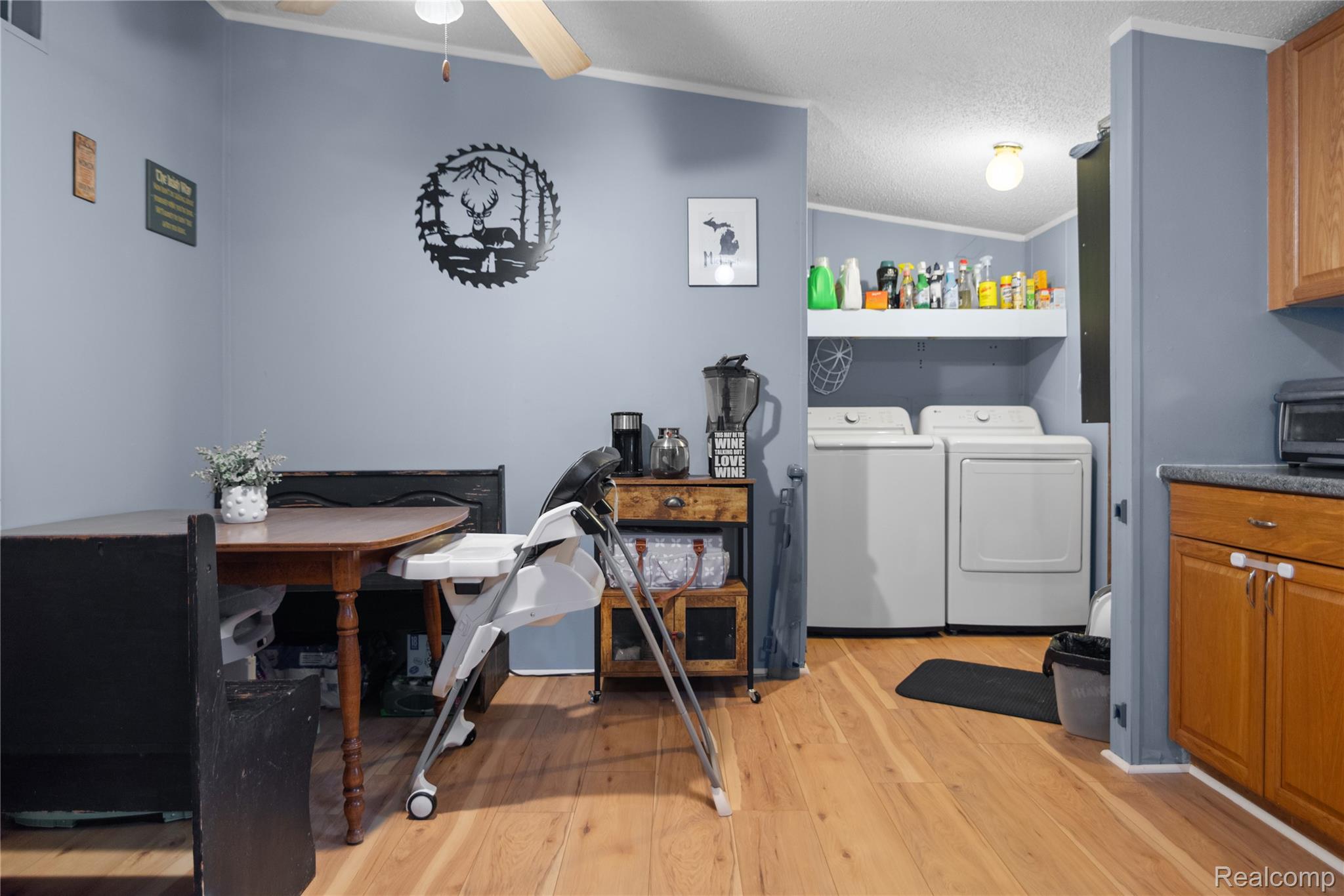 Auburn Hills City, Michigan 48326, United States, 3 Bedrooms Bedrooms, ,2 BathroomsBathrooms,Residential,Active,209187