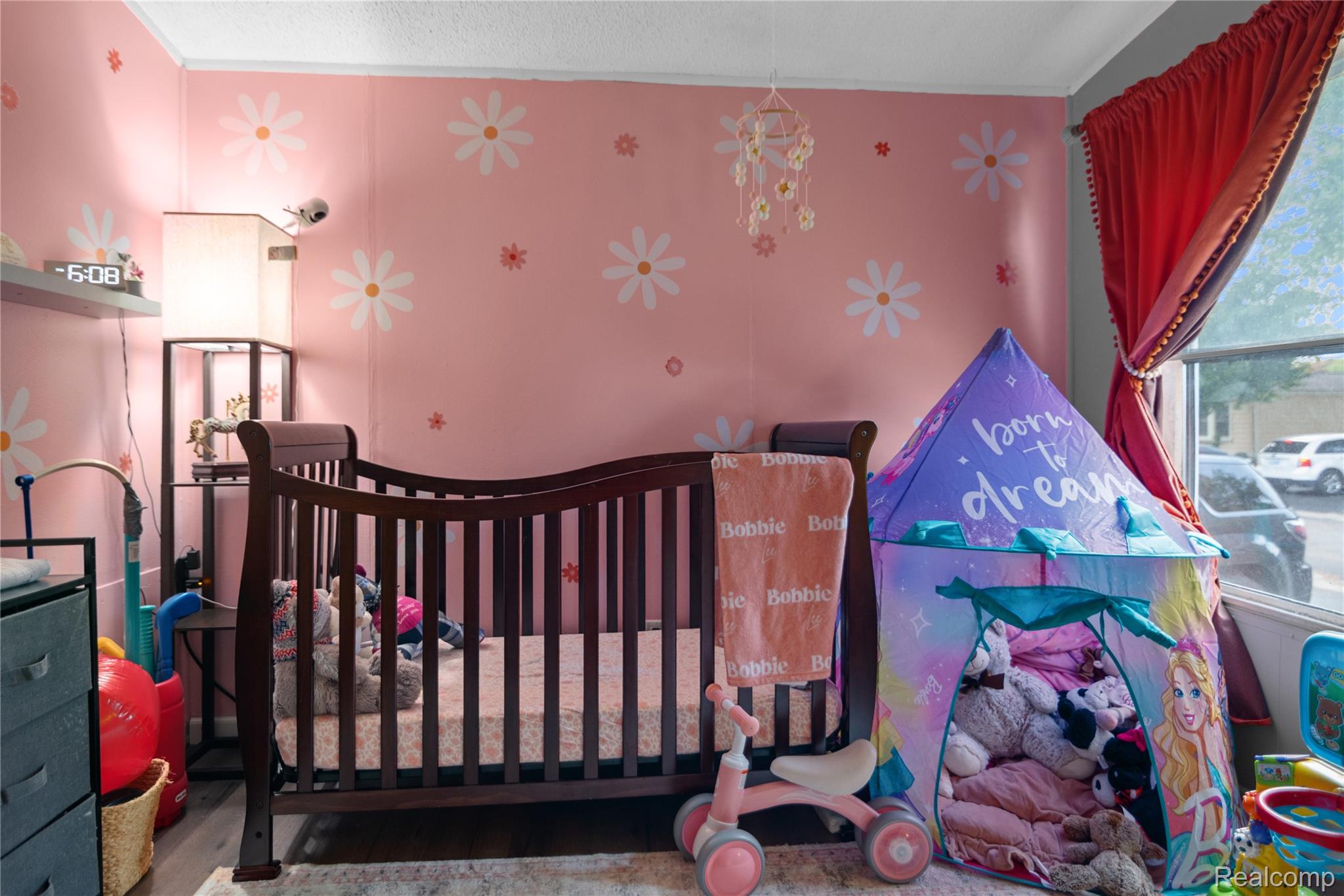 Auburn Hills City, Michigan 48326, United States, 3 Bedrooms Bedrooms, ,2 BathroomsBathrooms,Residential,Active,209187