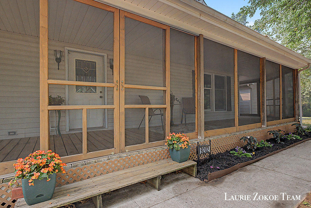 9202 Oriole Drive