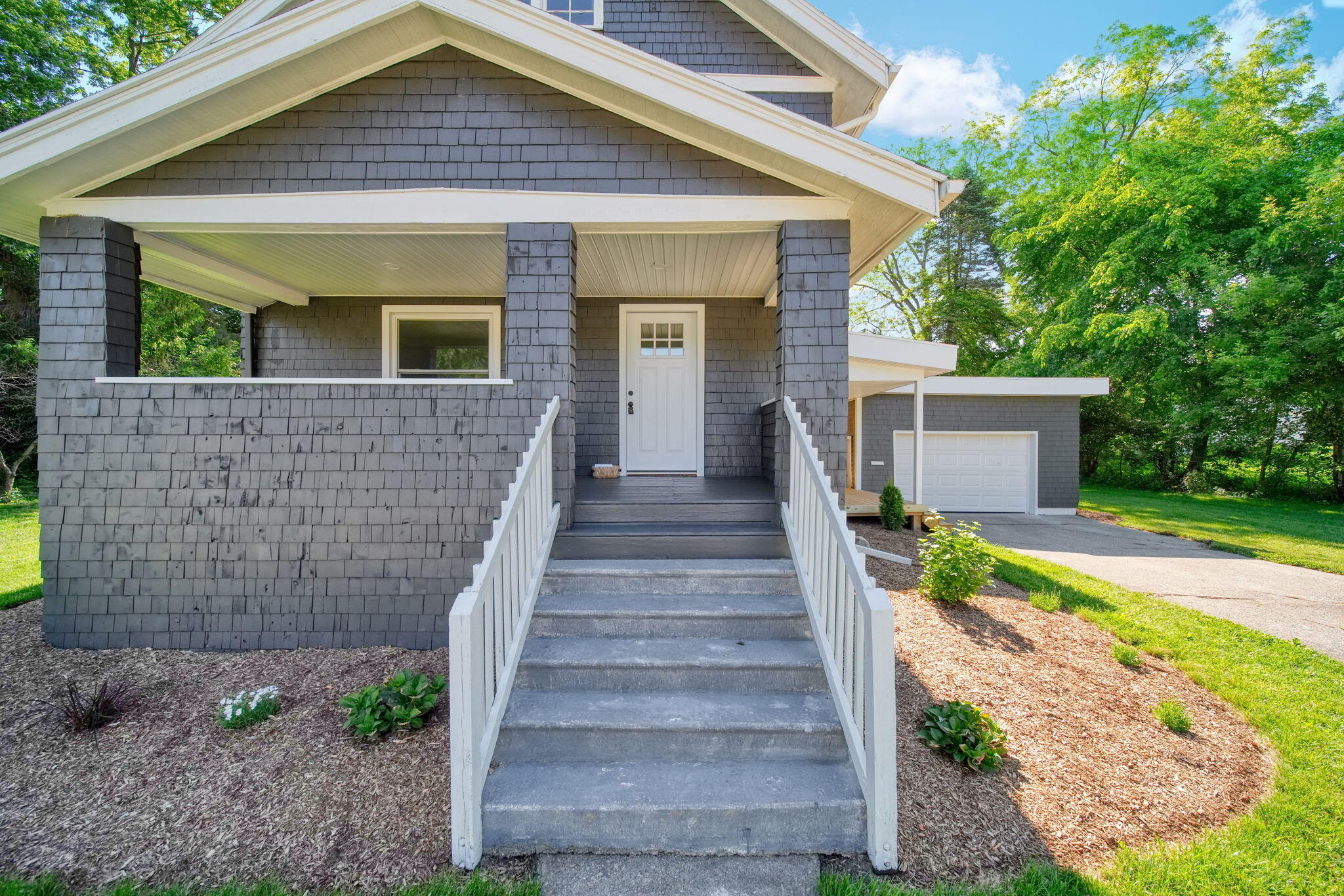1215 Linwood Avenue