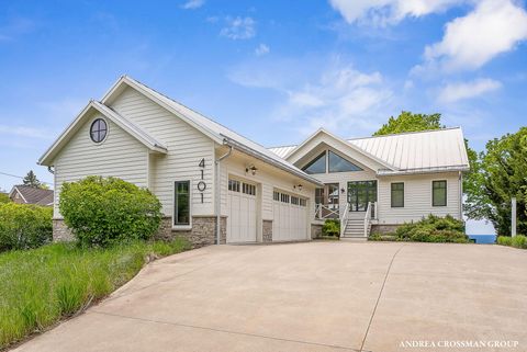 4101 Lakeridge Drive Park Township MI 49424
