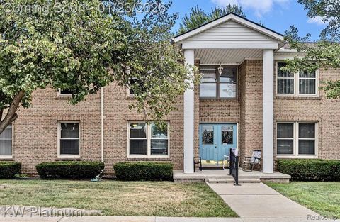 275 Maywood Street 12 Marysville City MI 48040