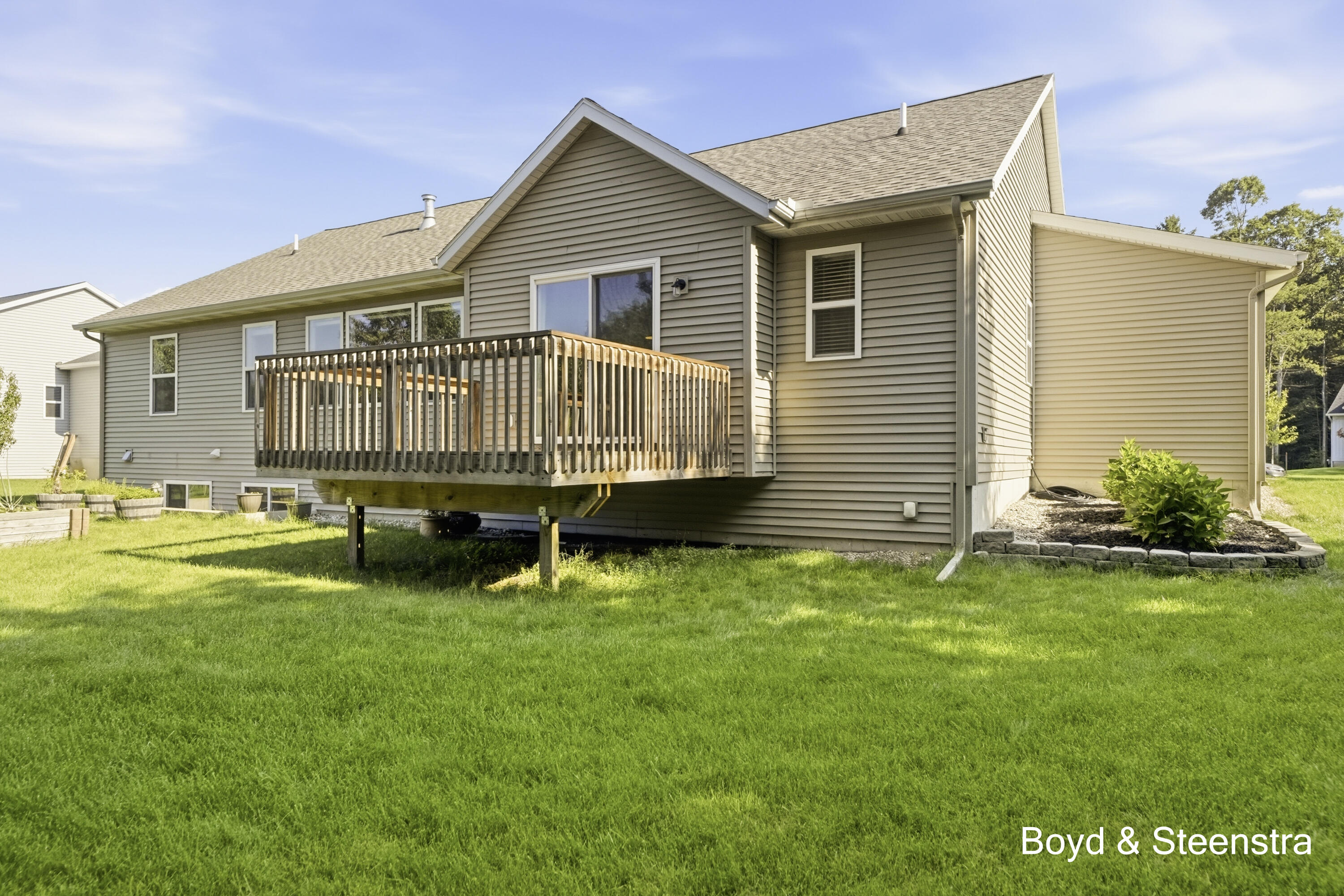 13092 Boulderway Trail