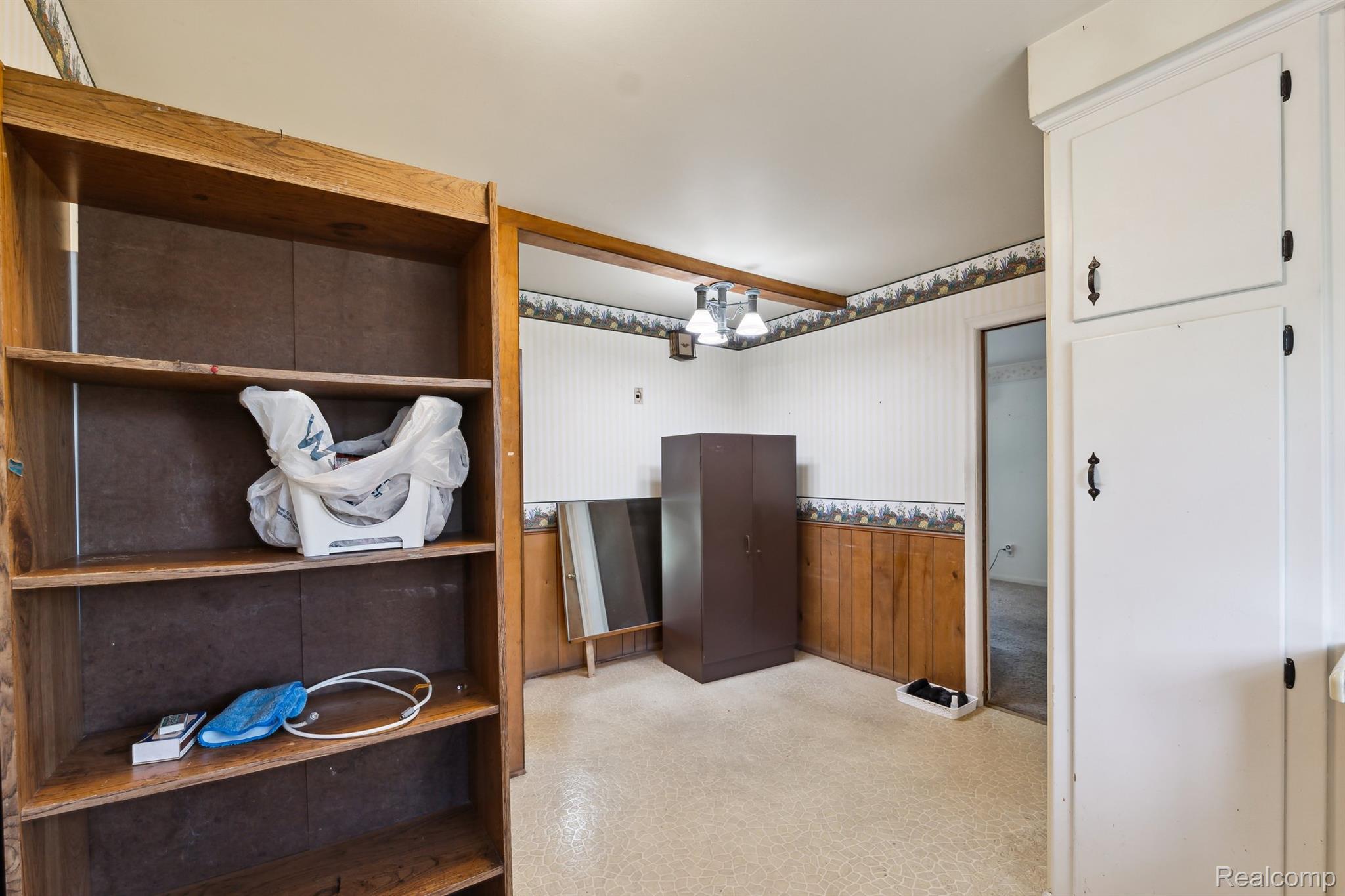 Clawson City, Michigan 48017, United States, 3 Bedrooms Bedrooms, ,1 BathroomBathrooms,Residential,Active,178656