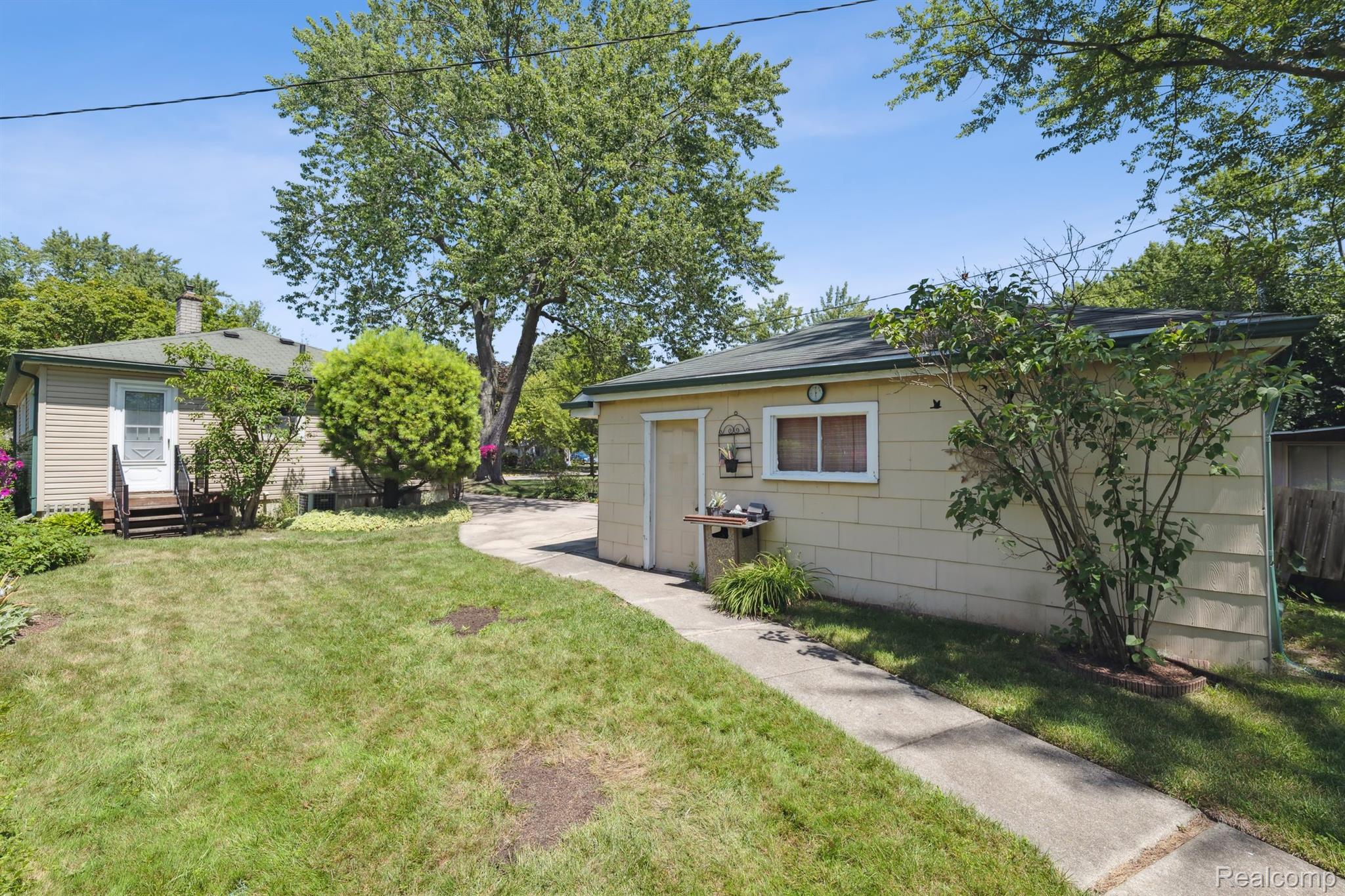 Clawson City, Michigan 48017, United States, 3 Bedrooms Bedrooms, ,1 BathroomBathrooms,Residential,Active,178656