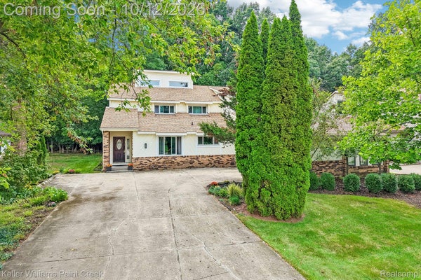 5832 NANEVA CT, WEST BLOOMFIELD, MI 48322 - Image 2eb6699aeebb4b9206b684c1fb8dcaae/784844449