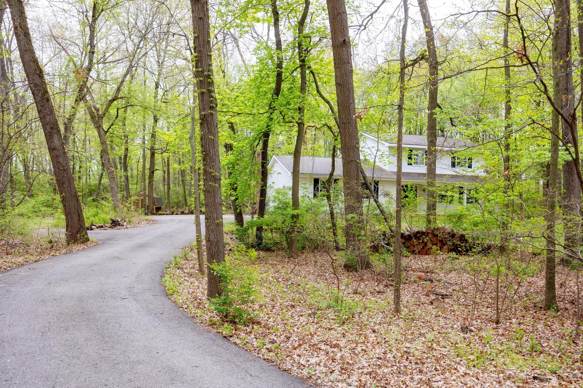 1115 Jeffrey Lane
