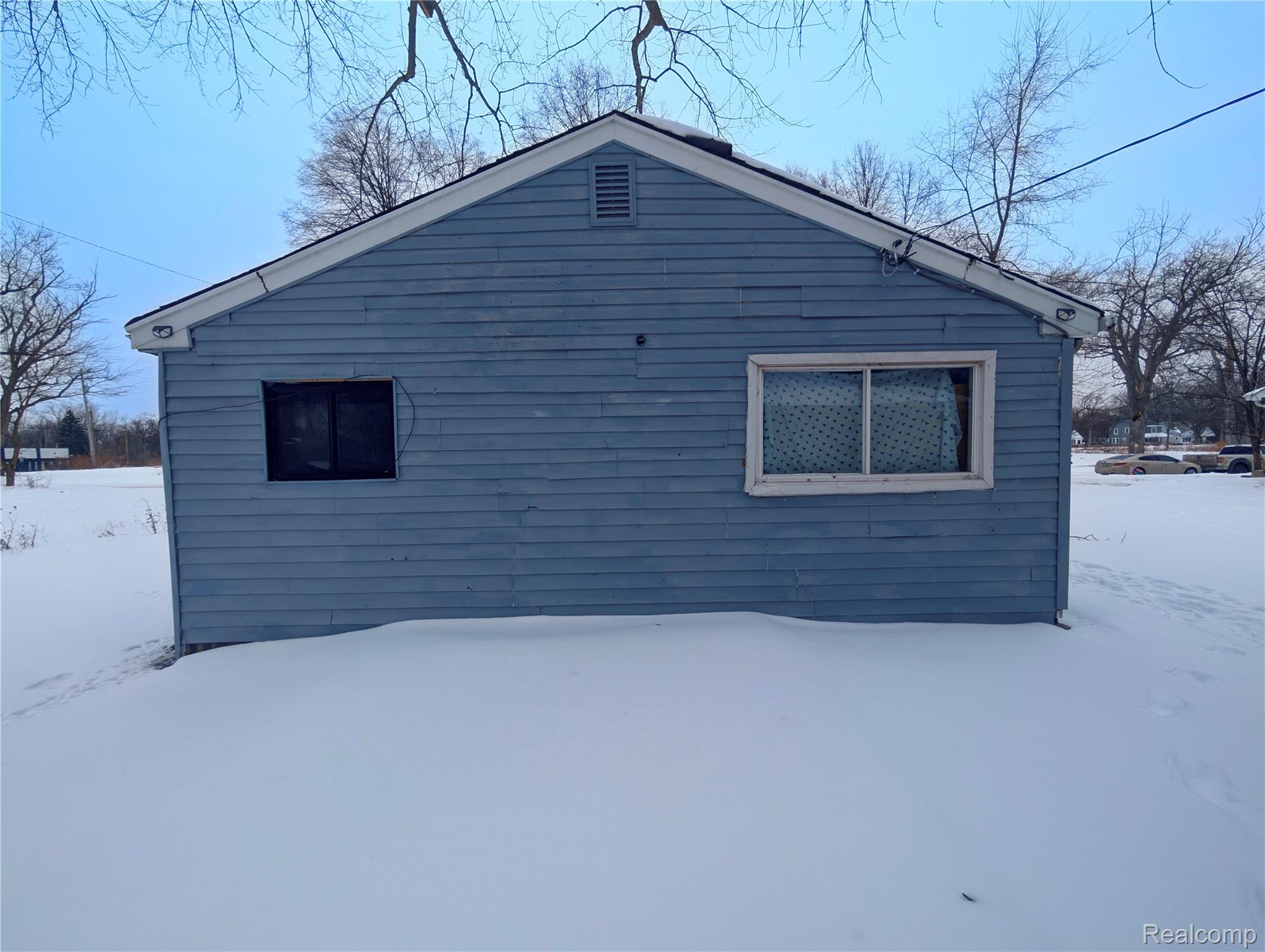 15344 Blackstone Street