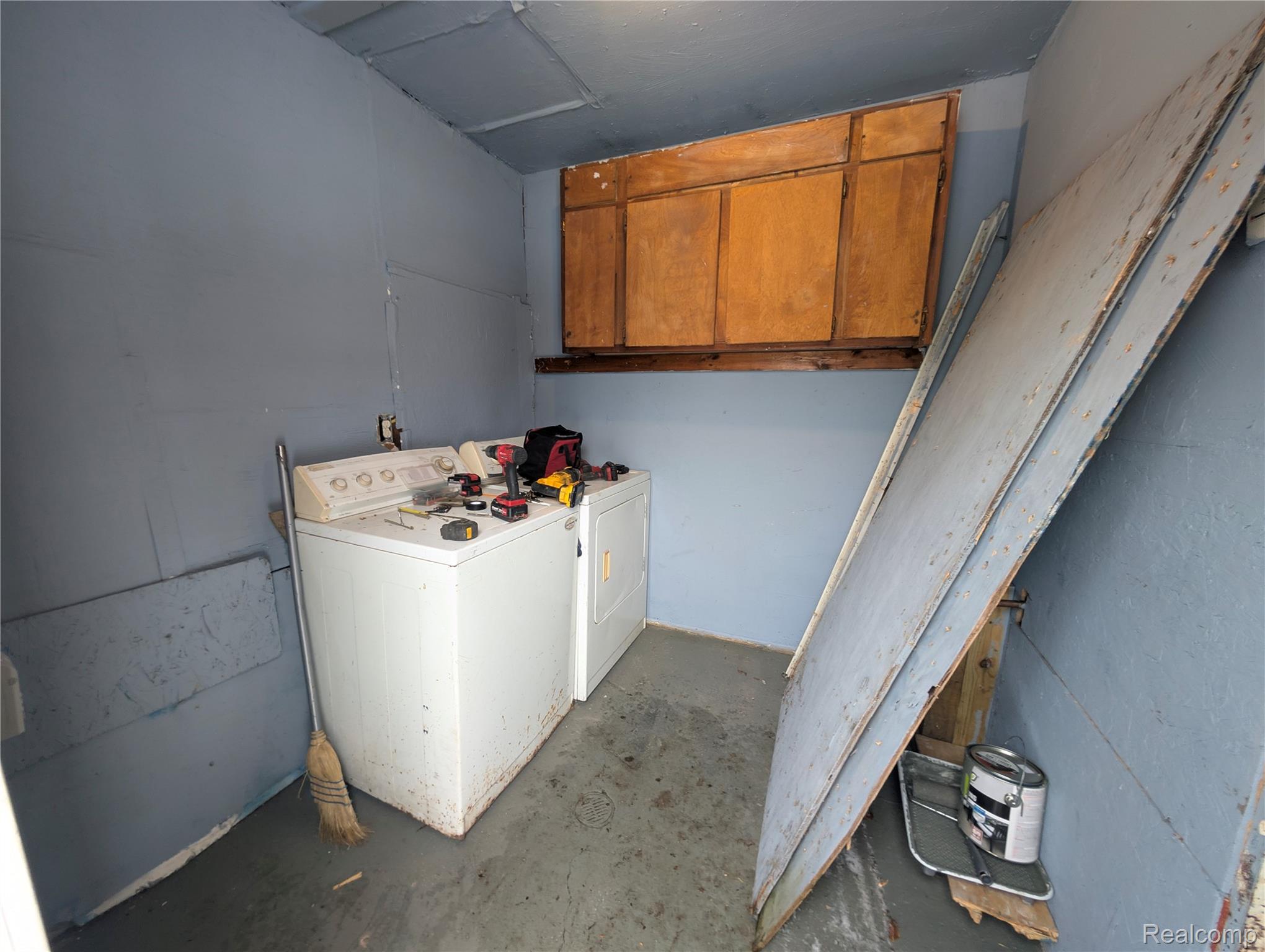 15344 Blackstone Street