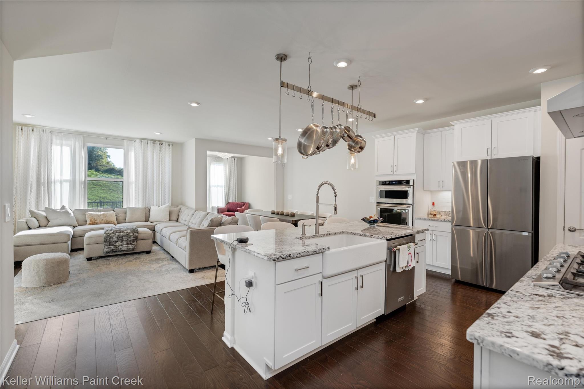 4727 Broomfield Way