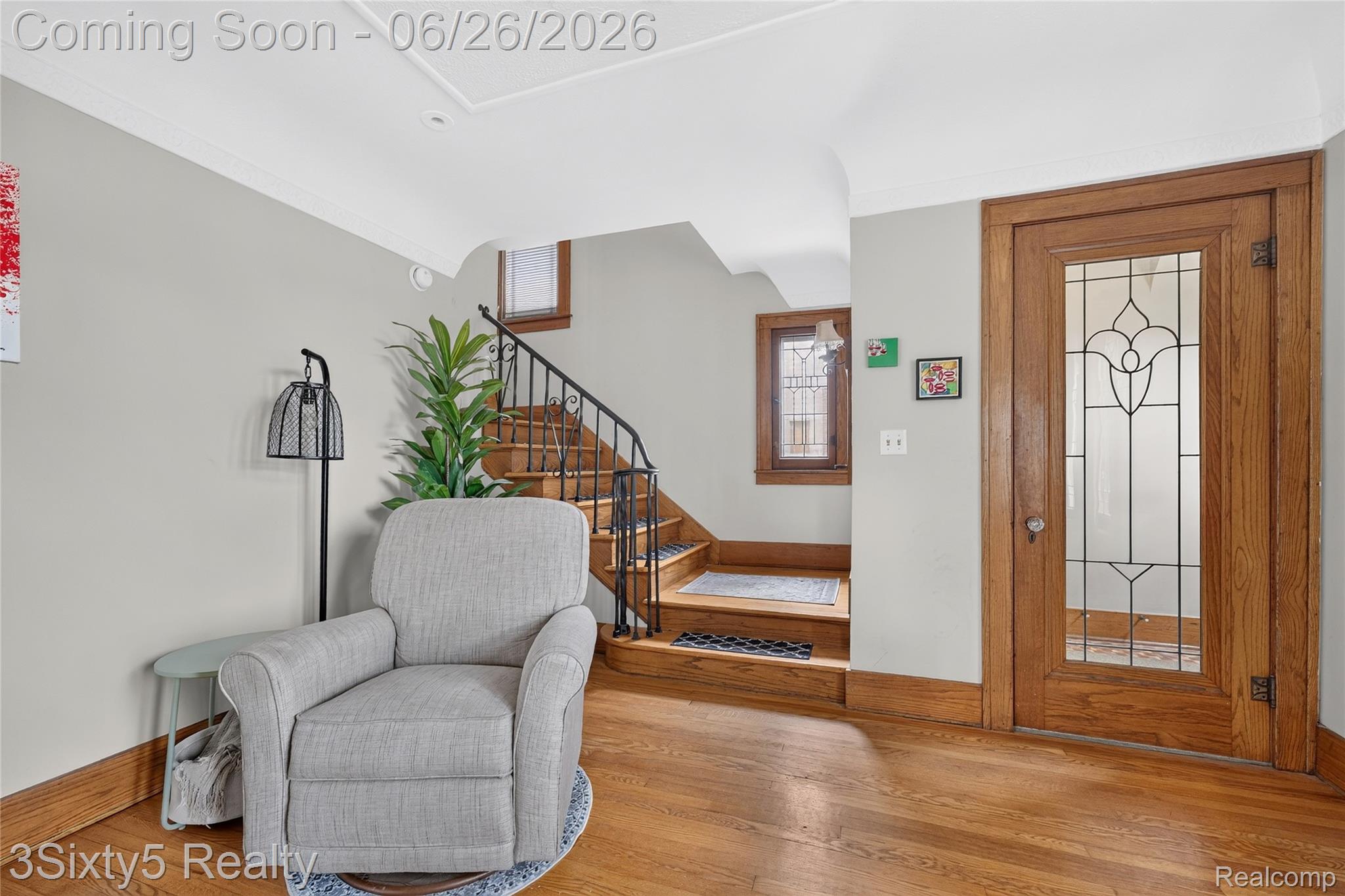 2920 Riverside Drive