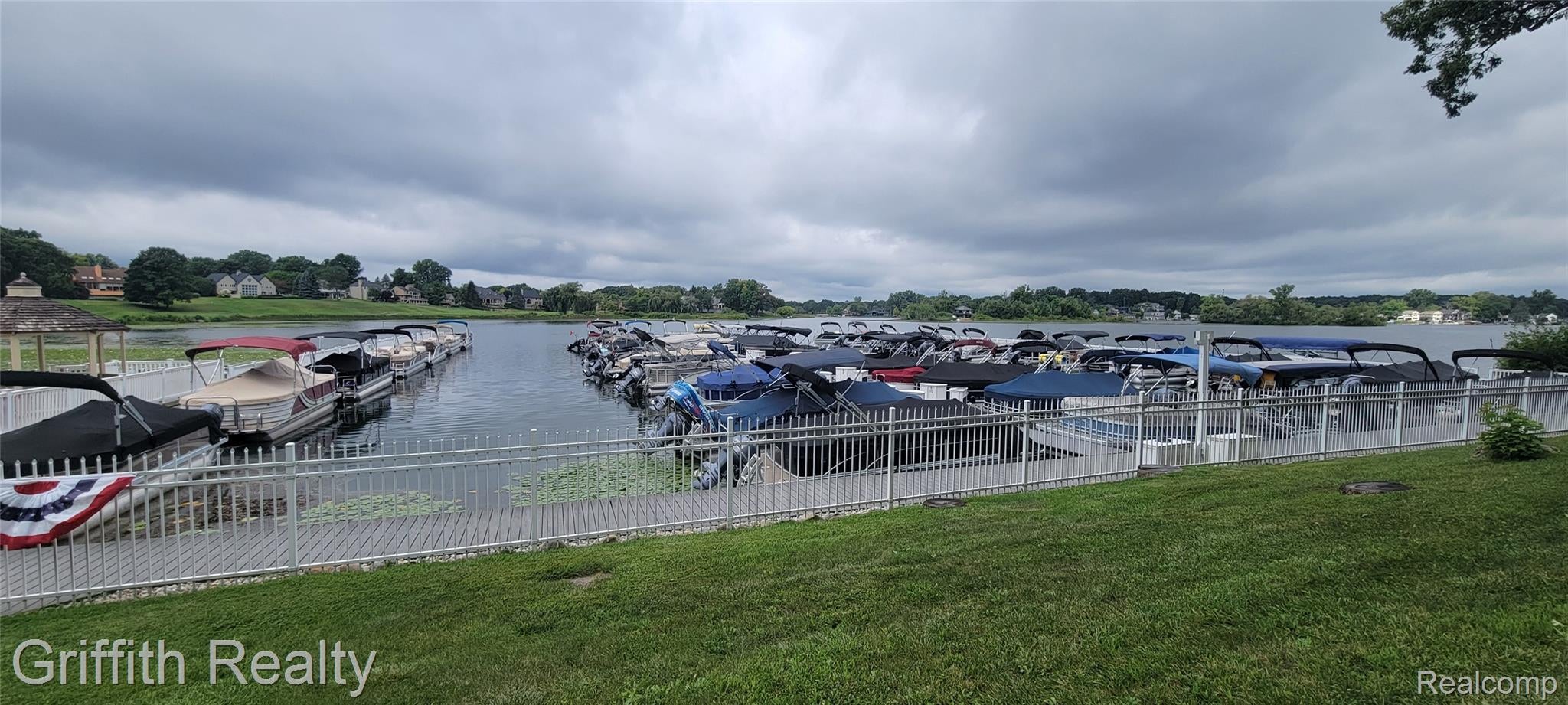 Unit #43 Oak Pointe Marina