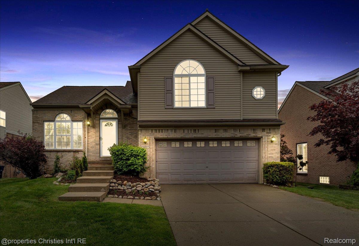 1973 Golfview Lane