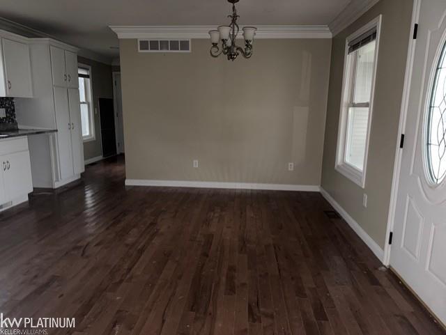 70350 N Main Street