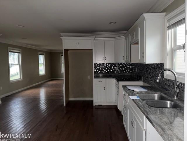 70350 N Main Street