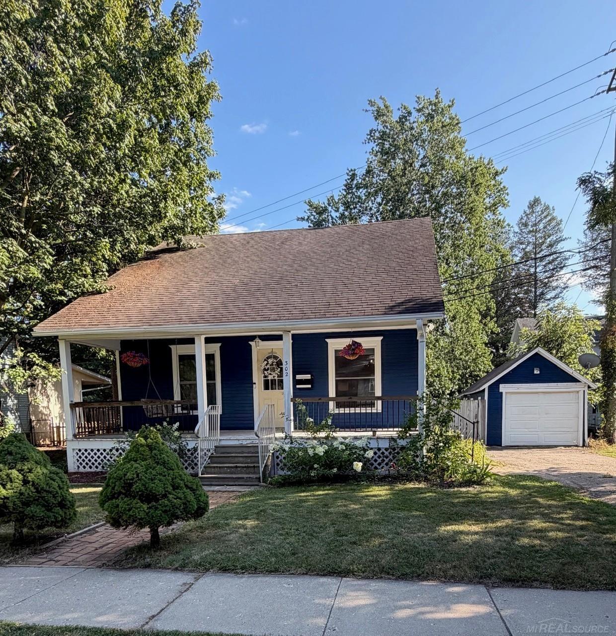 302 High Street