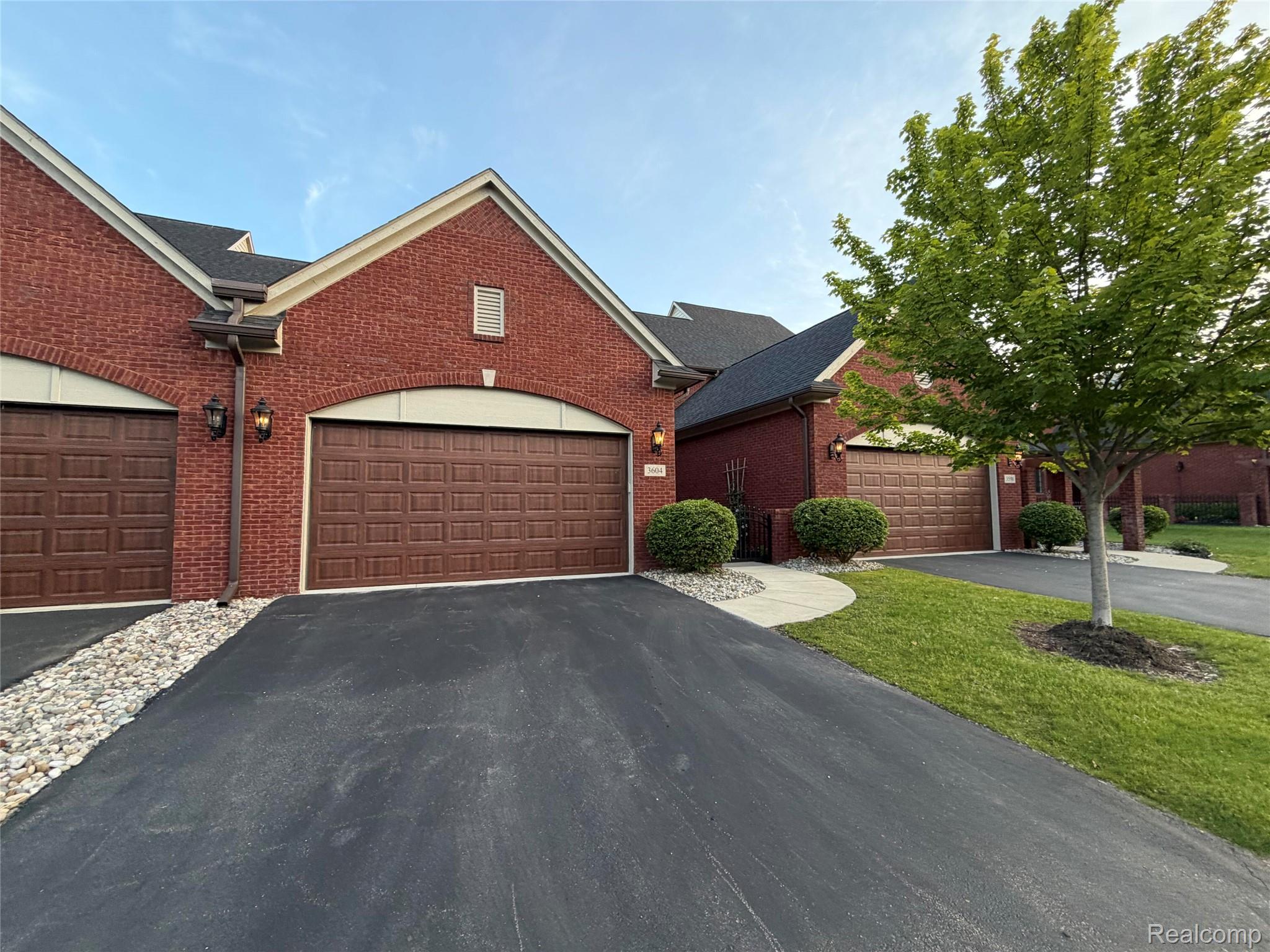 3604 Bay Harbor Drive 78