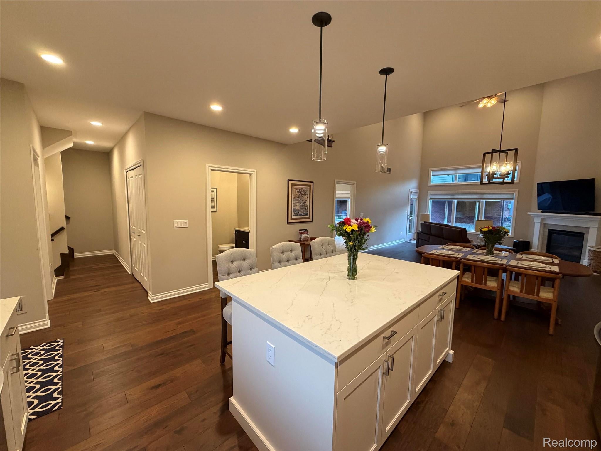 3604 Bay Harbor Drive 78