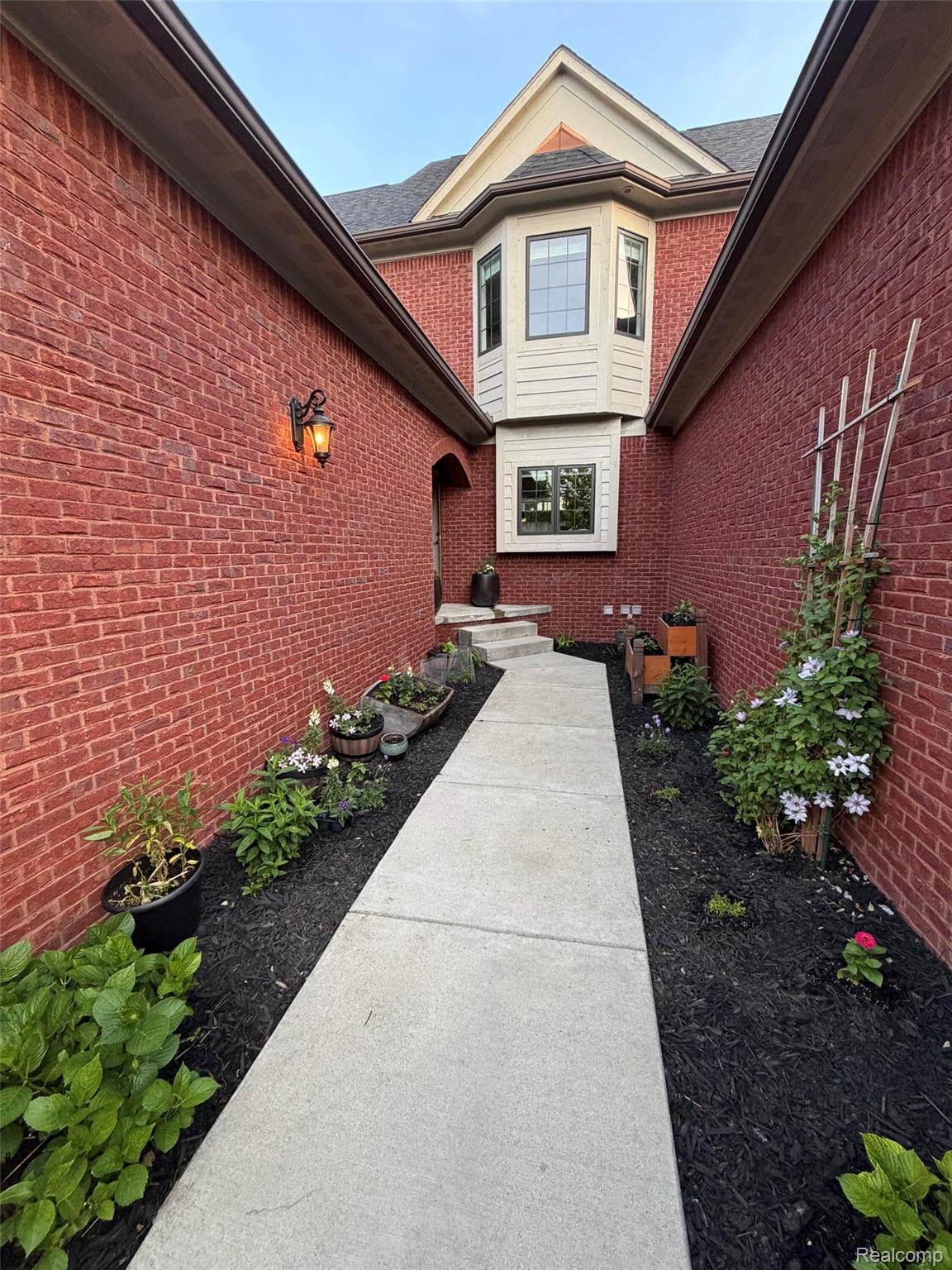 3604 Bay Harbor Drive 78
