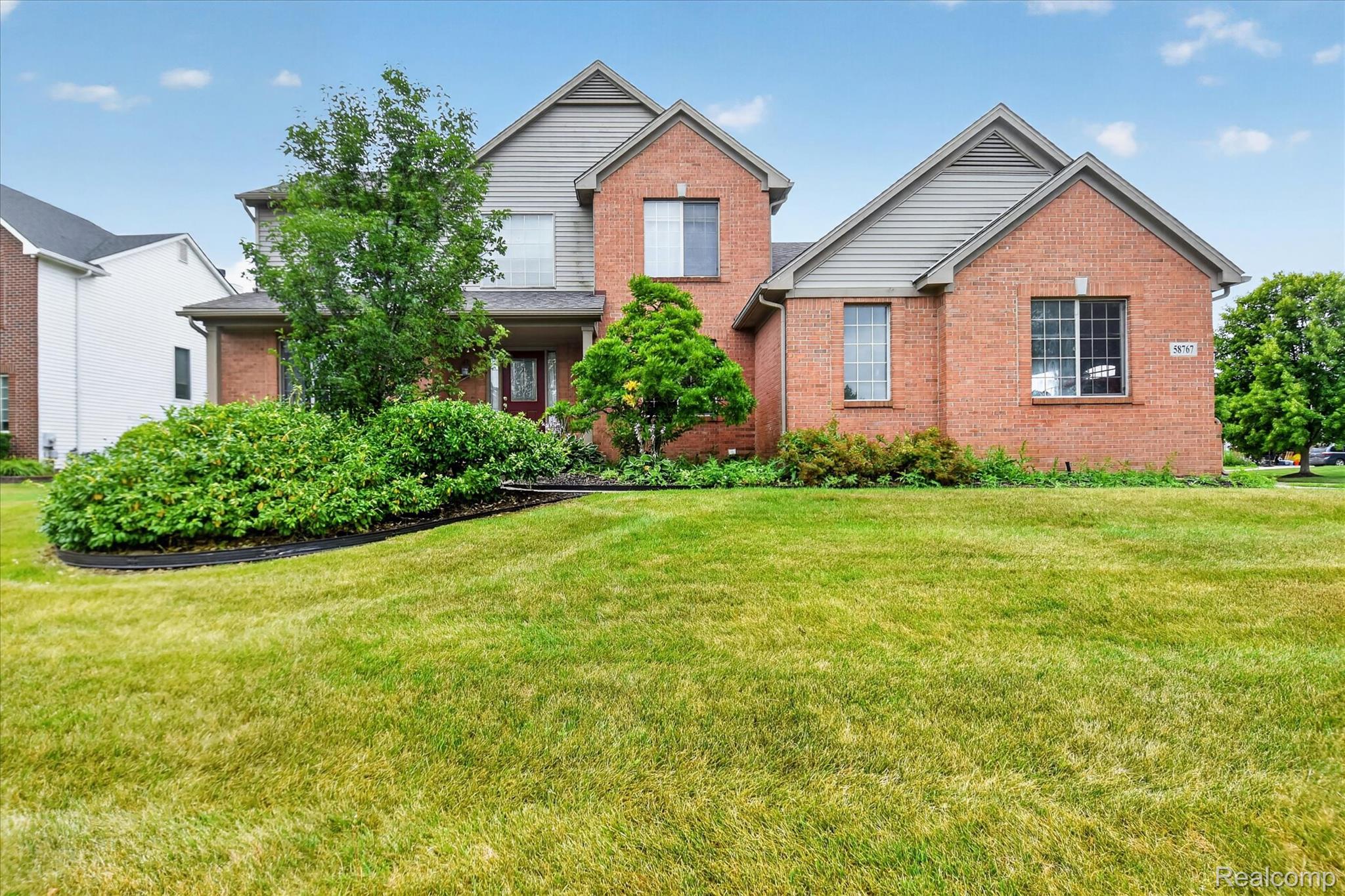 58767 Hunters Court