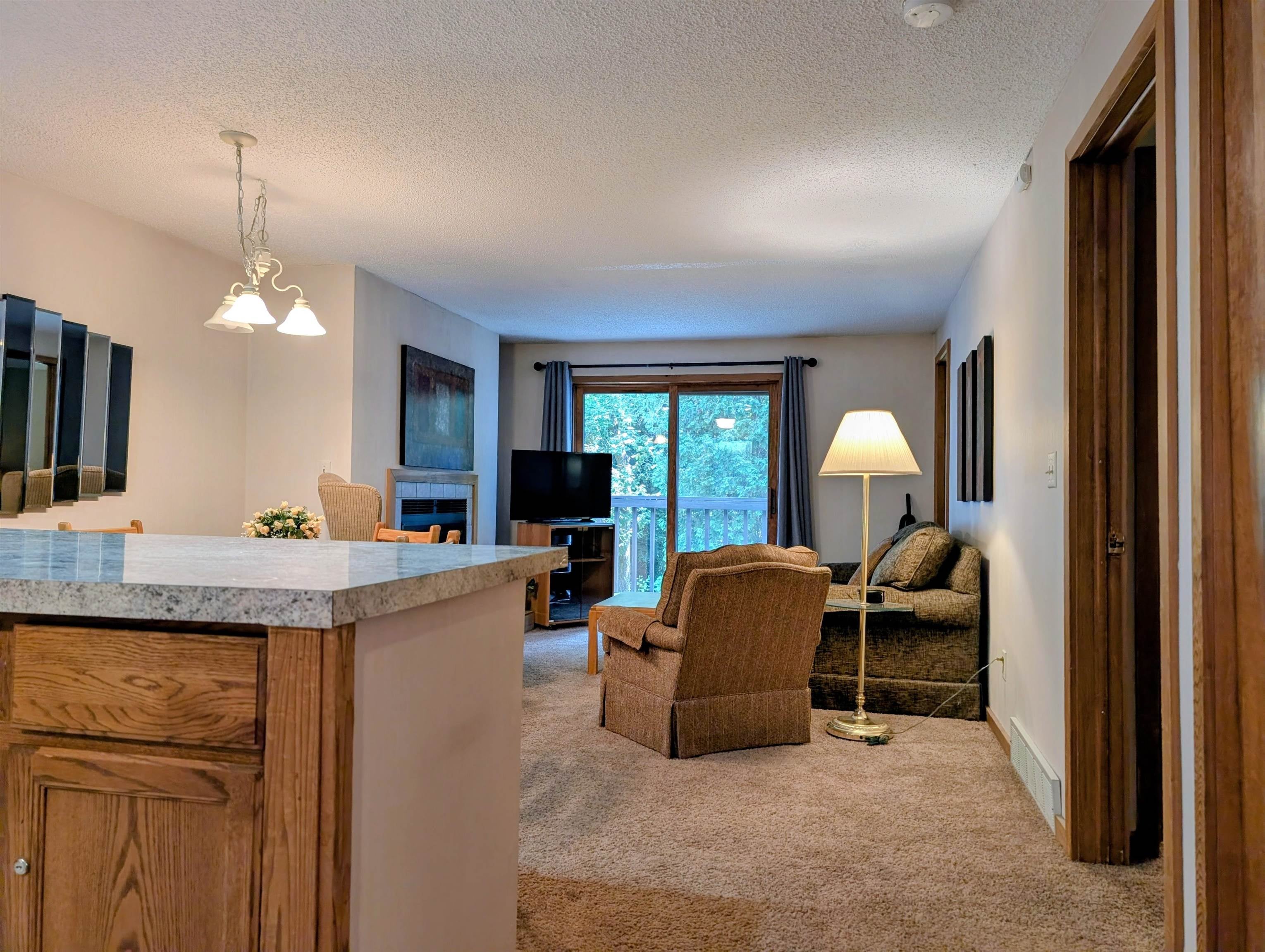 6865 Pinebrook Drive