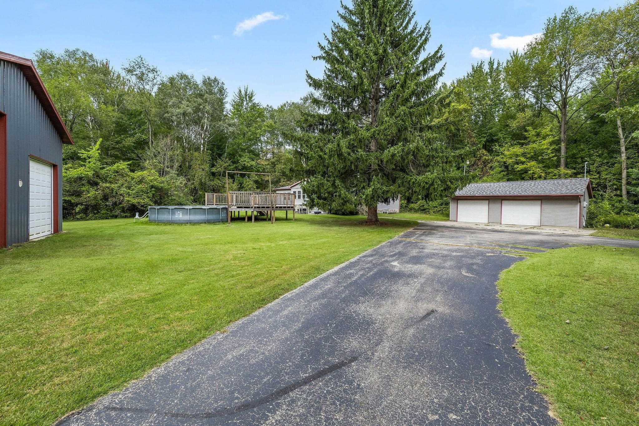 4812 SE County Line Road